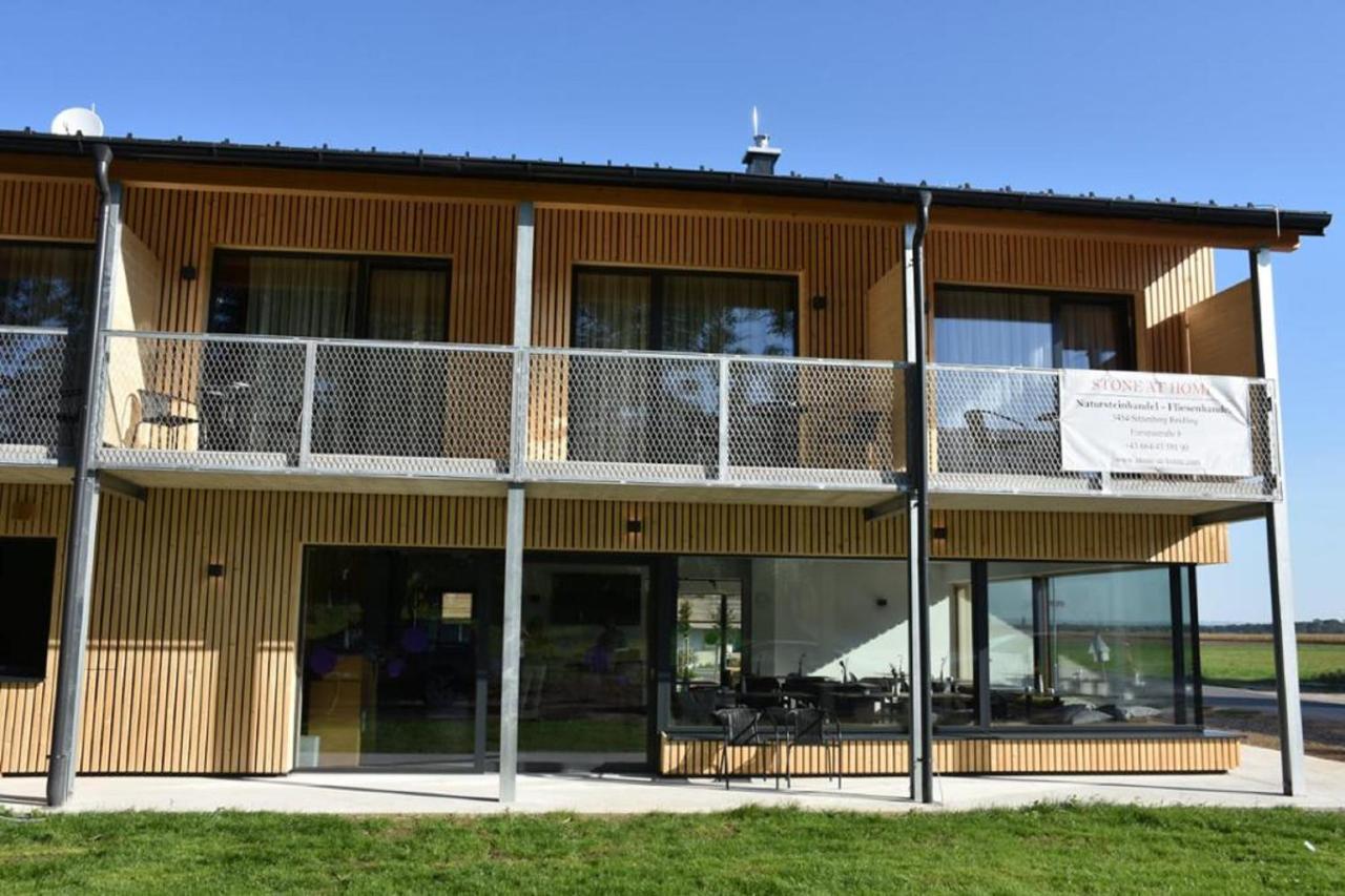 GästeHAUS&HOFladen Familie Öllerer Sitzenberg Exterior foto
